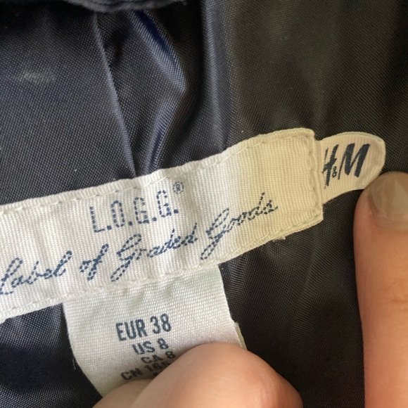 NAVY BLUE PUFFER VEST SIZE 8 - Picture 7 of 7